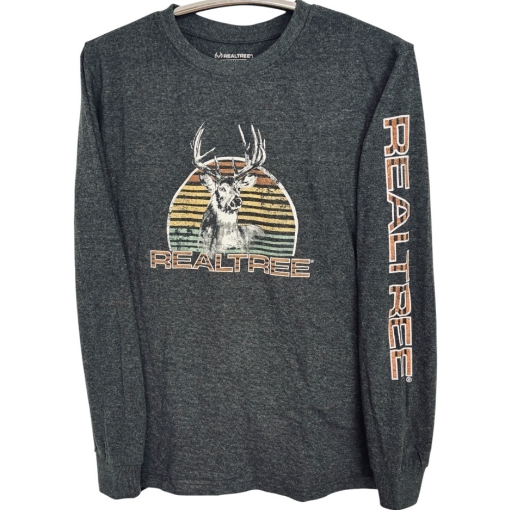 Realtree Charcoal Gray Deer Graphic Long Sleeve Shirt